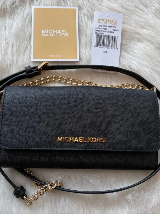 ✨NWT! MICHAEL KORS Jet Set Travel Saffiano Leather Crossbody - Picture 2 of 9